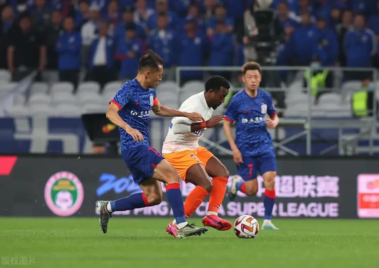 星空体育sports-包含重磅！国足怒砍20分西亚卡姆与80激战西班牙队分钟，上海久事国际比赛日再遭质疑的词条-星空体育sports